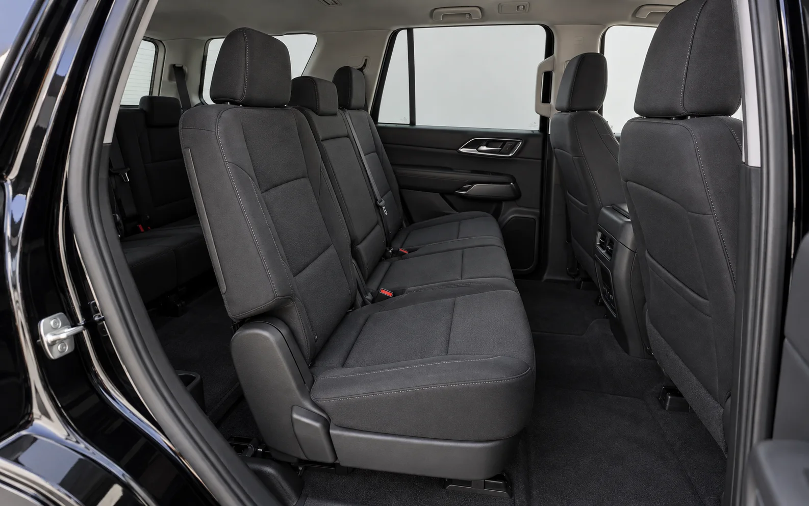 Chevrolet Tahoe 2025 — 3 2